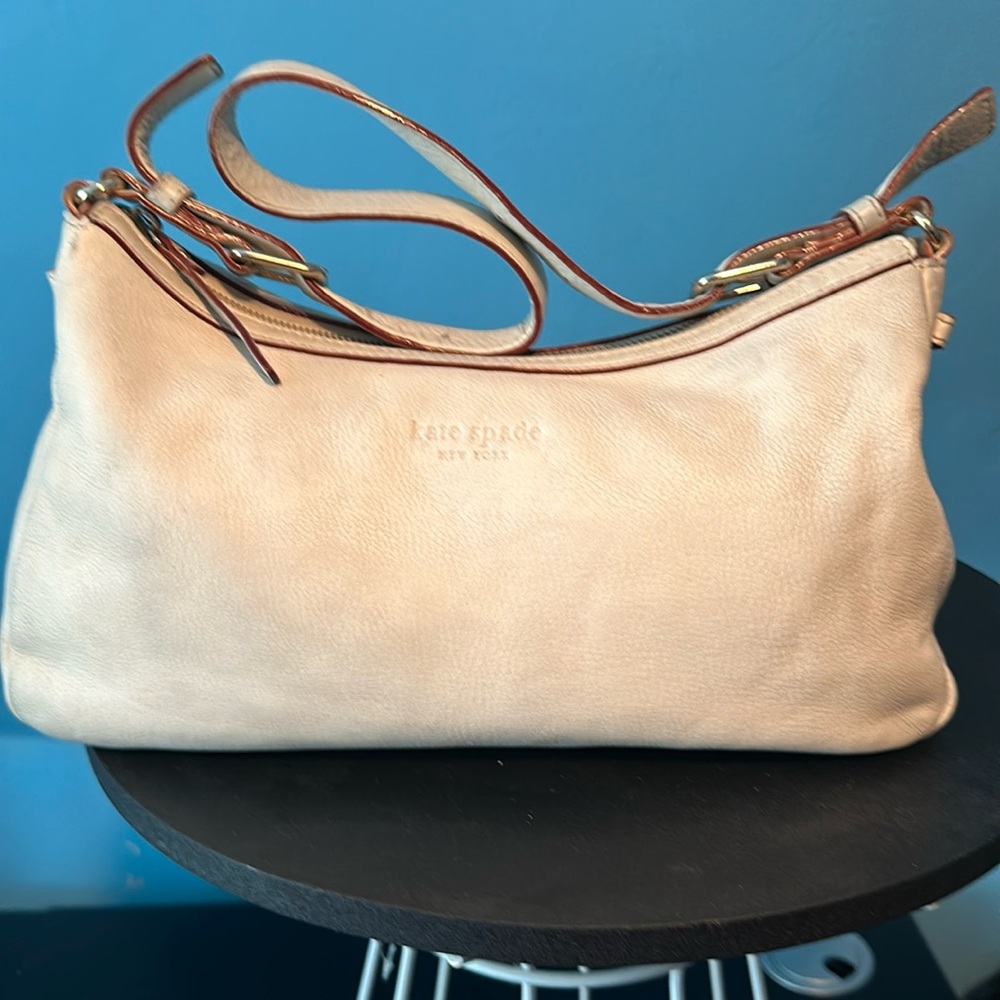 Beautiful Kate Spade shoulder bag